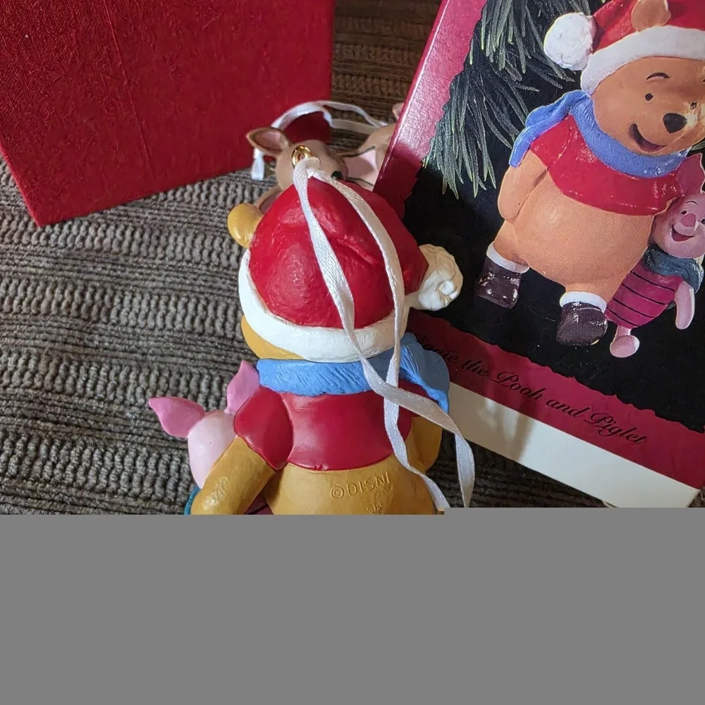 Vintage Winnie The Pooh And Piglet Hallmark Keepsake Ornament 1996 Edition Box